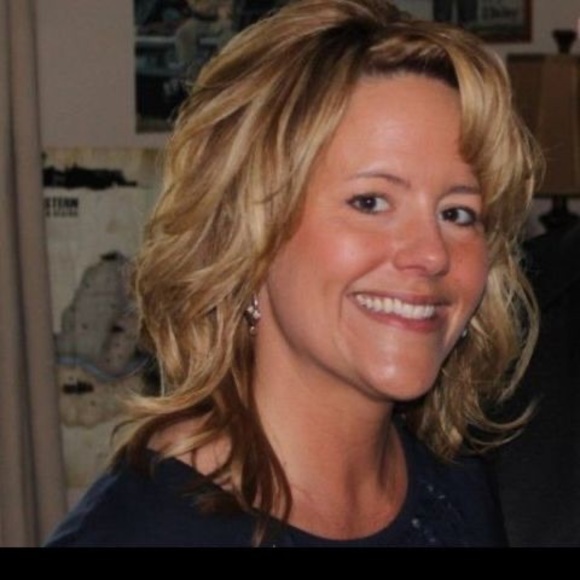 Meet your Posher, Shanda - Picture 2 of 2